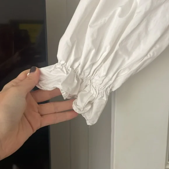 Moon River White Blouse - Picture 2 of 6